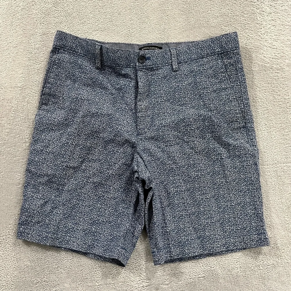 Banana Republic Aiden Shorts Mens 32 Floral Blue Stretch‎ Performance